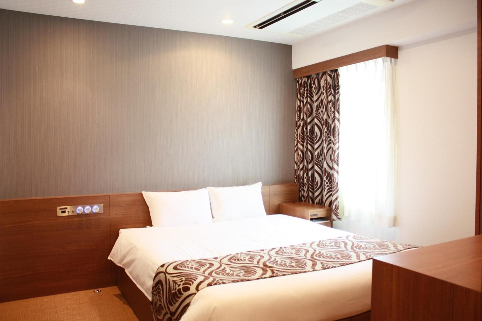 Hotel Vr โอซาก้า ภายนอก รูปภาพ